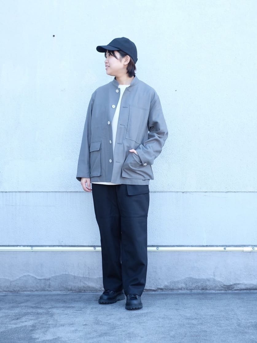 Snow PeakのHybrid Wool Utility Pantsを使ったコーディネートを紹介します。｜Rakuten Fashion(楽天ファッション／旧楽天ブランドアベニュー)5297547