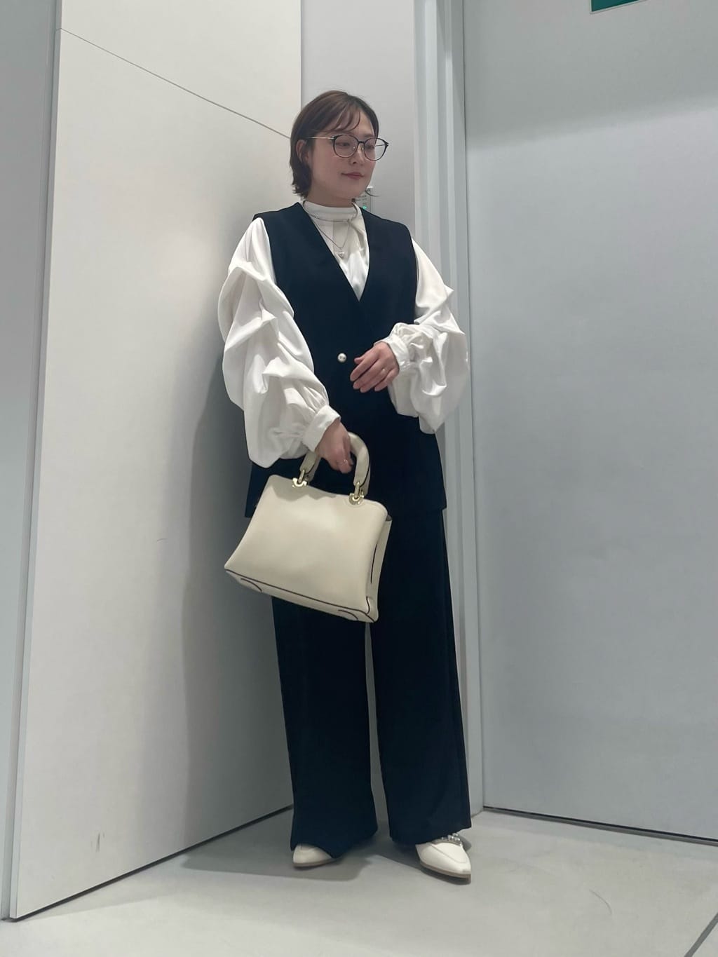 Vinのコーディネートを紹介します。｜Rakuten Fashion(楽天ファッション／旧楽天ブランドアベニュー)5304717