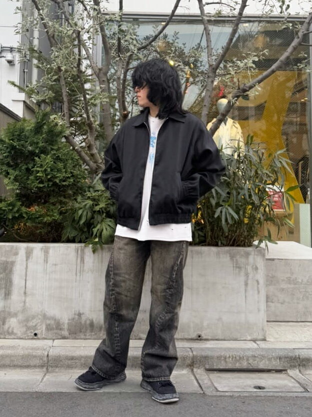 LOVELESSのリジットデニムブルゾンを使ったコーディネートを紹介します。｜Rakuten Fashion(楽天ファッション／旧楽天ブランドアベニュー)5311808