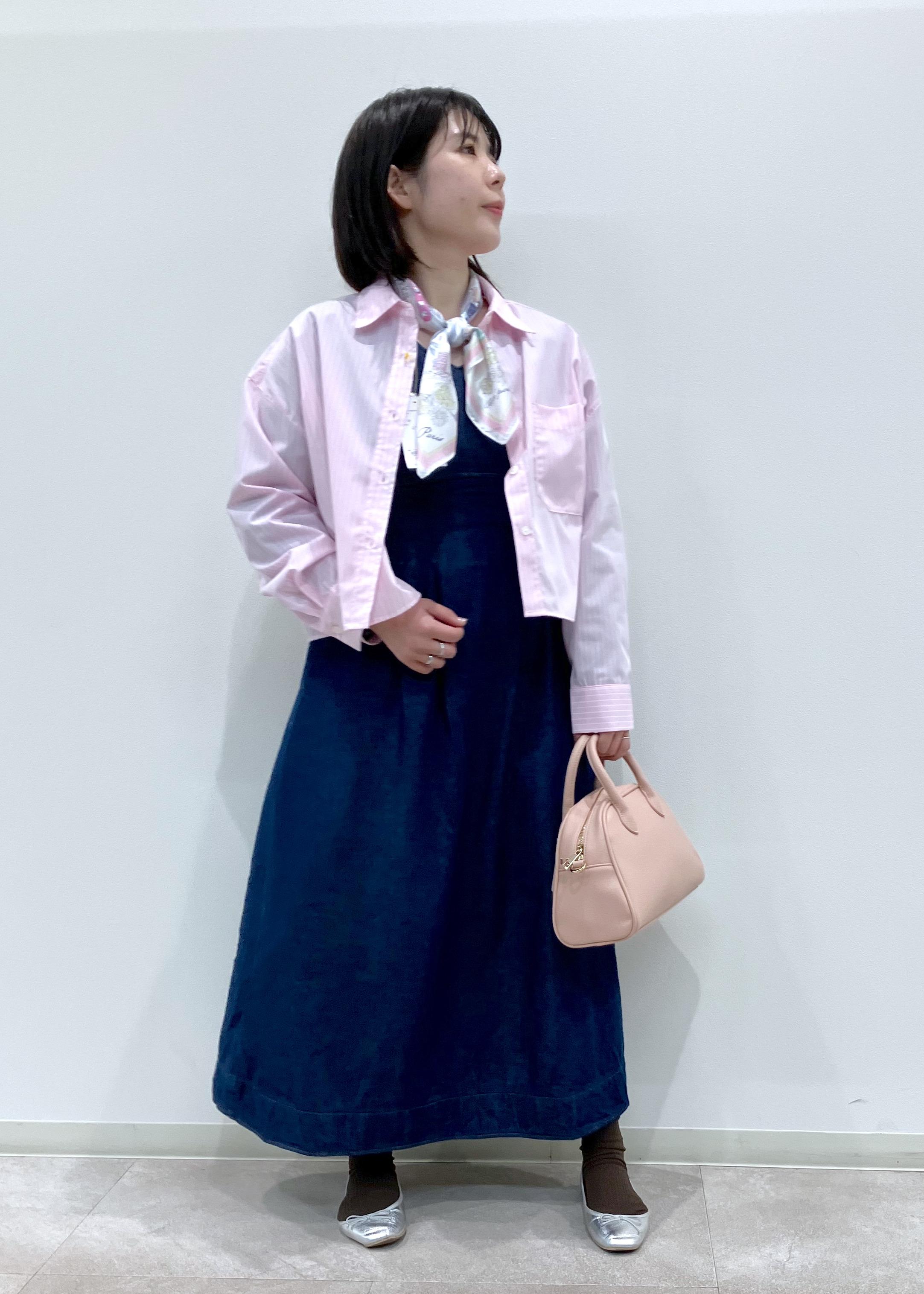 ROPE' PICNICの【花粉ガード・防シワ】クロップドシャツを使ったコーディネートを紹介します。｜Rakuten Fashion(楽天ファッション／旧楽天ブランドアベニュー)5396145