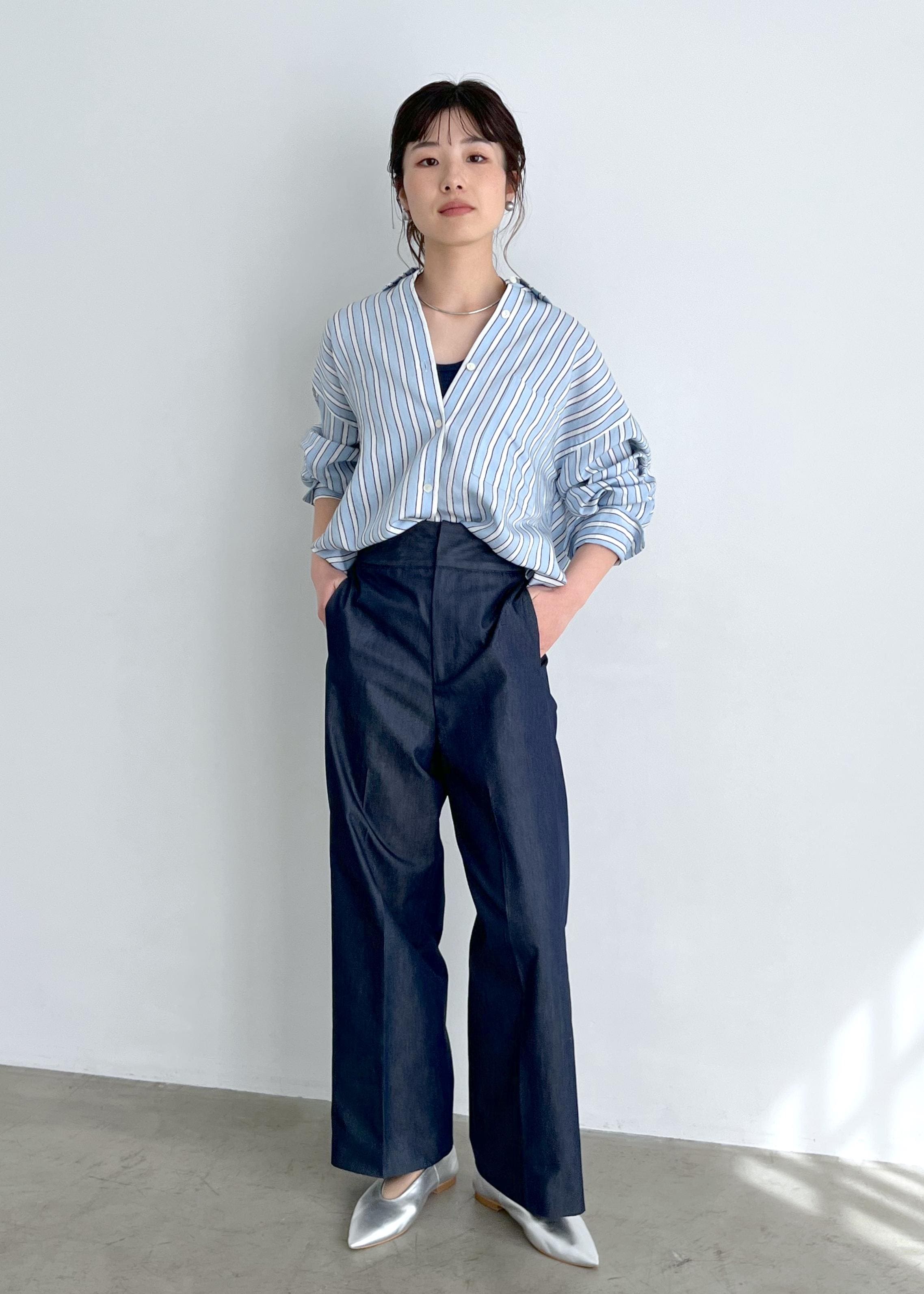 SALON adam et rope'のHug Silk ラウンドネックタンクトップを使ったコーディネートを紹介します。｜Rakuten Fashion(楽天ファッション／旧楽天ブランドアベニュー)5403915