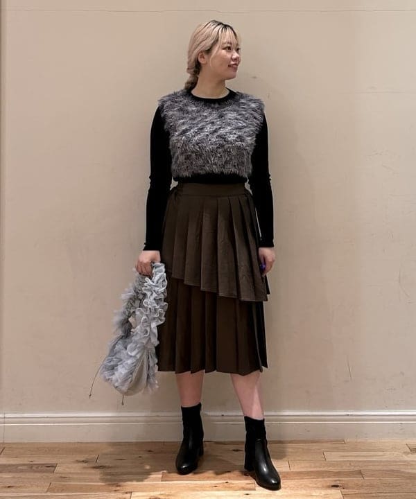 BEAMS HEARTのミックスシャギーベスト * カットソー(セットアイテム)を使ったコーディネートを紹介します。｜Rakuten Fashion(楽天ファッション／旧楽天ブランドアベニュー)5329862