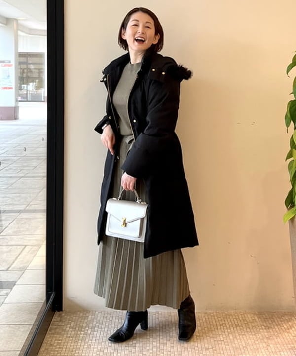 BEAMS HEARTのBEAMS HEART / ワンハンドル ショルダーバッグを使ったコーディネートを紹介します。｜Rakuten Fashion(楽天ファッション／旧楽天ブランドアベニュー)5330054