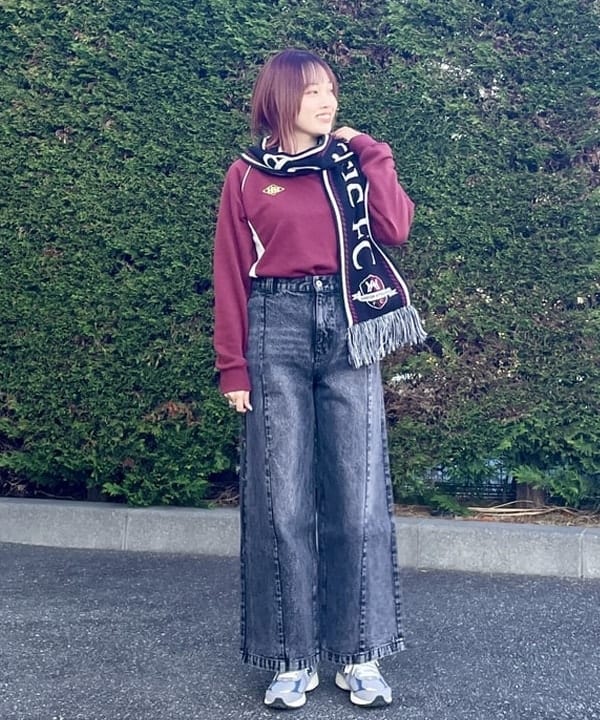 BEAMS HEARTのブラスト シーム バギーデニムパンツを使ったコーディネートを紹介します。｜Rakuten Fashion(楽天ファッション／旧楽天ブランドアベニュー)5330324