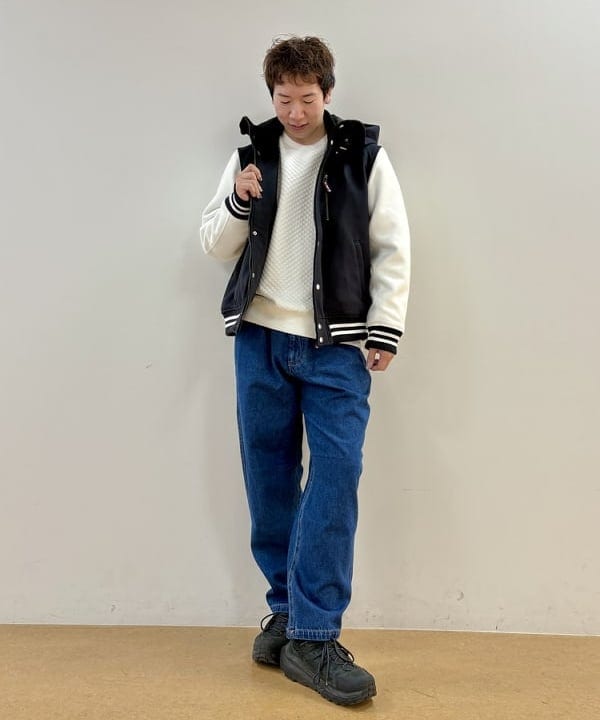 BEAMS HEARTのBEAMS HEART / バルーン デニム イージー パンツを使ったコーディネートを紹介します。｜Rakuten Fashion(楽天ファッション／旧楽天ブランドアベニュー)5330464