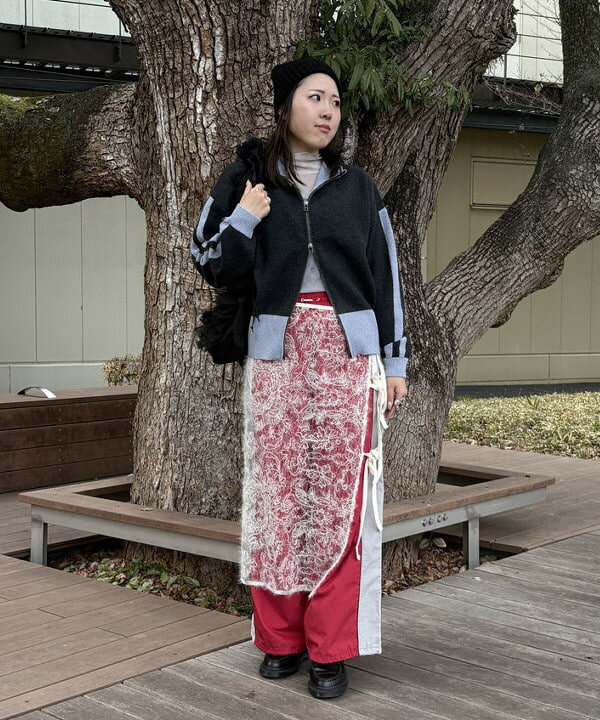 BEAMS HEARTのケーブル編み ワッチキャップを使ったコーディネートを紹介します。｜Rakuten Fashion(楽天ファッション／旧楽天ブランドアベニュー)5330500