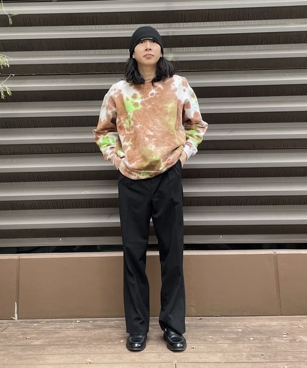 BEAMS Tのポリエステルレーヨン 2タック ワイドパンツを使ったコーディネートを紹介します。｜Rakuten Fashion(楽天ファッション／旧楽天ブランドアベニュー)5330711