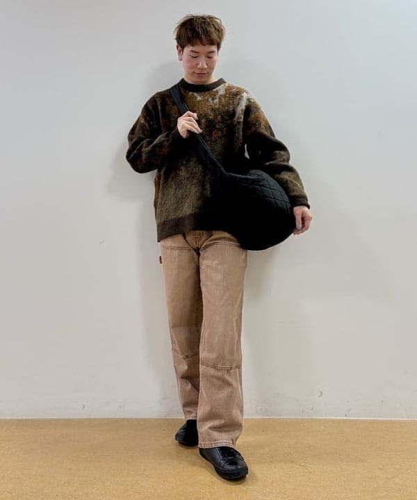 BEAMS HEARTのシャギー マーブル クルー ニット 25SSを使ったコーディネートを紹介します。｜Rakuten Fashion(楽天ファッション／旧楽天ブランドアベニュー)5331016