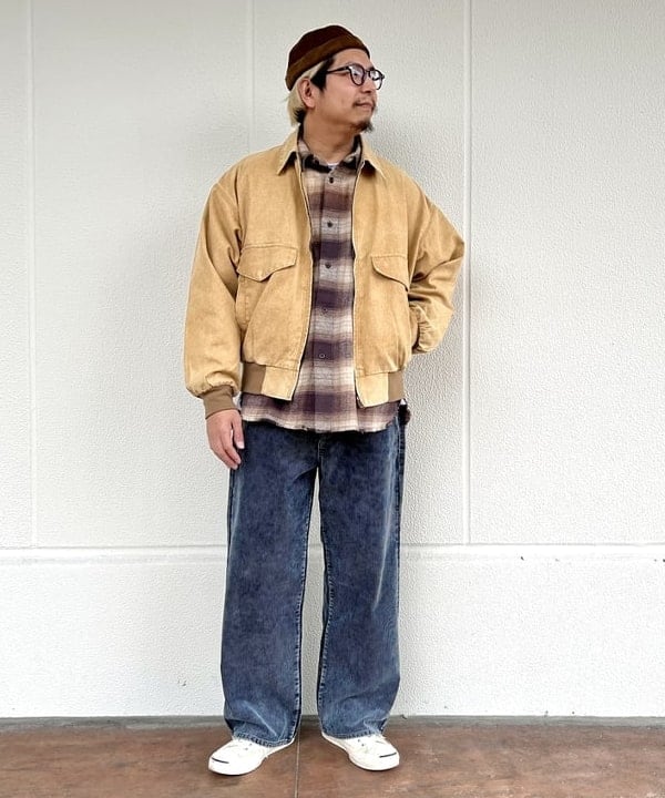 BEAMS MENのフェード コットン コーデュロイ パンツを使ったコーディネートを紹介します。｜Rakuten Fashion(楽天ファッション／旧楽天ブランドアベニュー)5329814