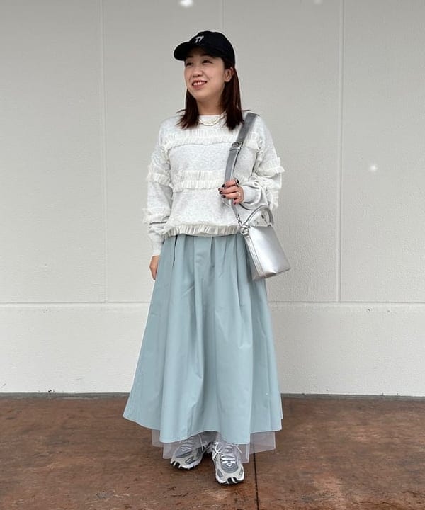 BEAMS HEARTのベルト ハンドル スクエア ショルダーバッグ 25SS レディースを使ったコーディネートを紹介します。｜Rakuten Fashion(楽天ファッション／旧楽天ブランドアベニュー)5331586