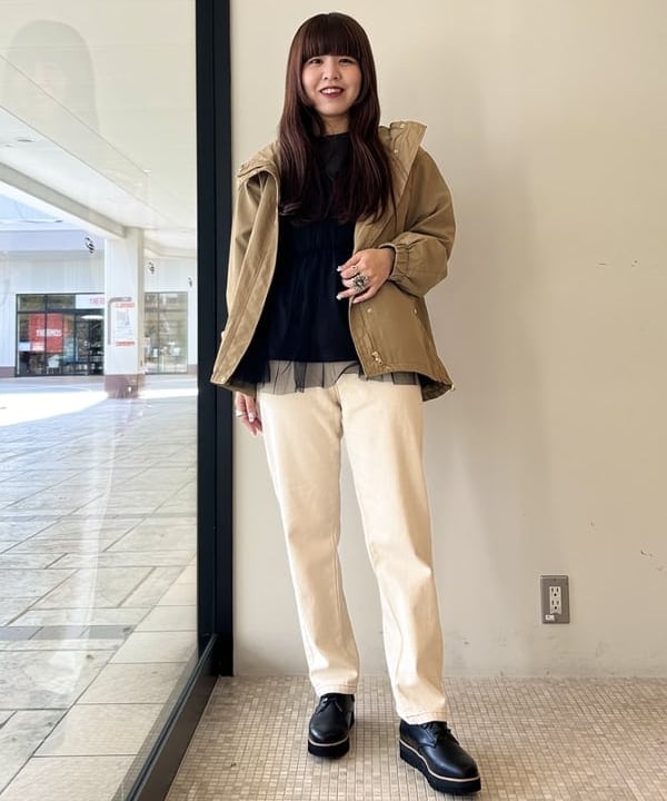 BEAMS HEARTのライトナイロン フーディー ブルゾン(S~M)を使ったコーディネートを紹介します。｜Rakuten Fashion(楽天ファッション／旧楽天ブランドアベニュー)5331606