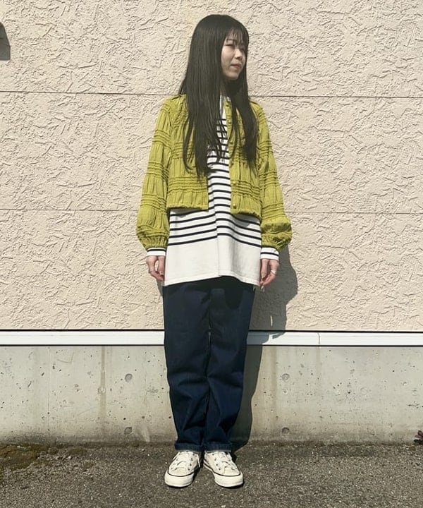 BEAMS HEARTのデニム テーパードパンツ を使ったコーディネートを紹介します。｜Rakuten Fashion(楽天ファッション／旧楽天ブランドアベニュー)5331674