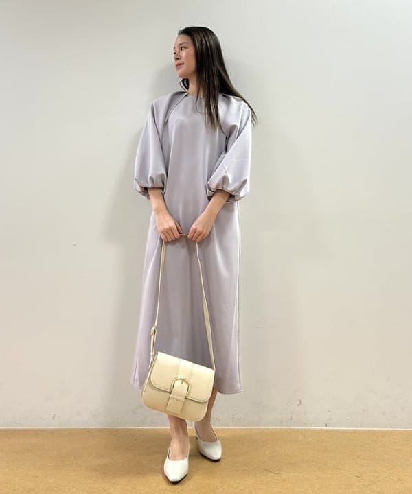 BEAMS HEARTの袖フォルム ワンピースを使ったコーディネートを紹介します。｜Rakuten Fashion(楽天ファッション／旧楽天ブランドアベニュー)5331761