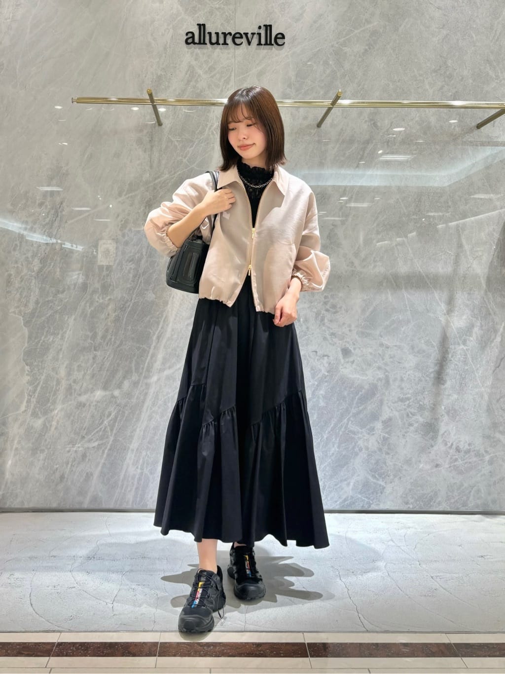allurevilleの◇バイヤス切替ギャザースカートを使ったコーディネートを紹介します。｜Rakuten Fashion(楽天ファッション／旧楽天ブランドアベニュー)5338243