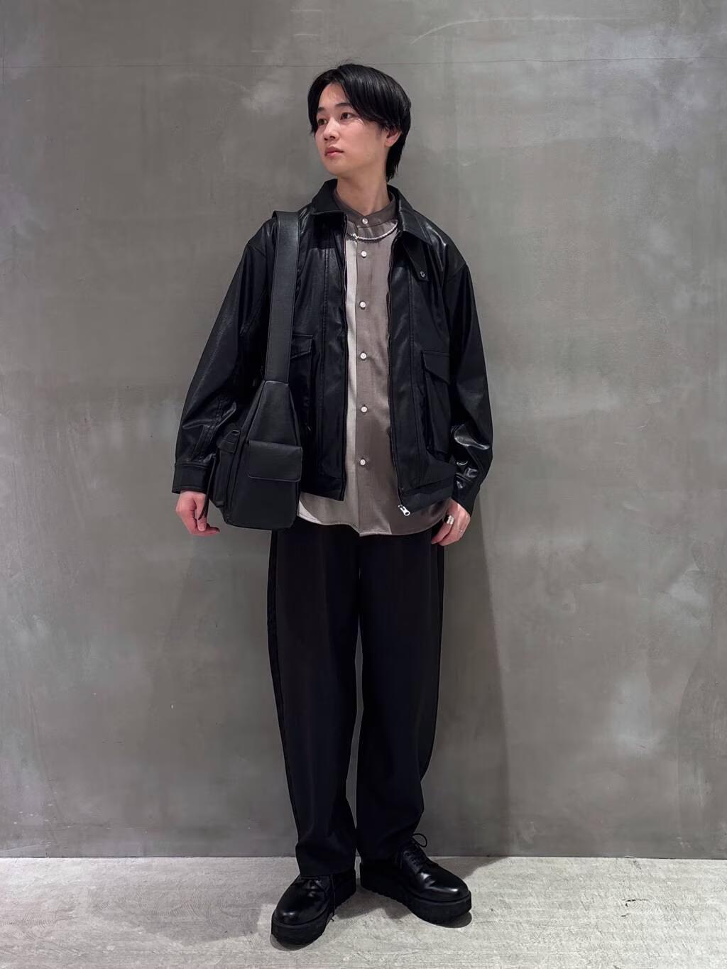 LAKOLEのPUレザージップブルゾンを使ったコーディネートを紹介します。｜Rakuten Fashion(楽天ファッション／旧楽天ブランドアベニュー)5342758