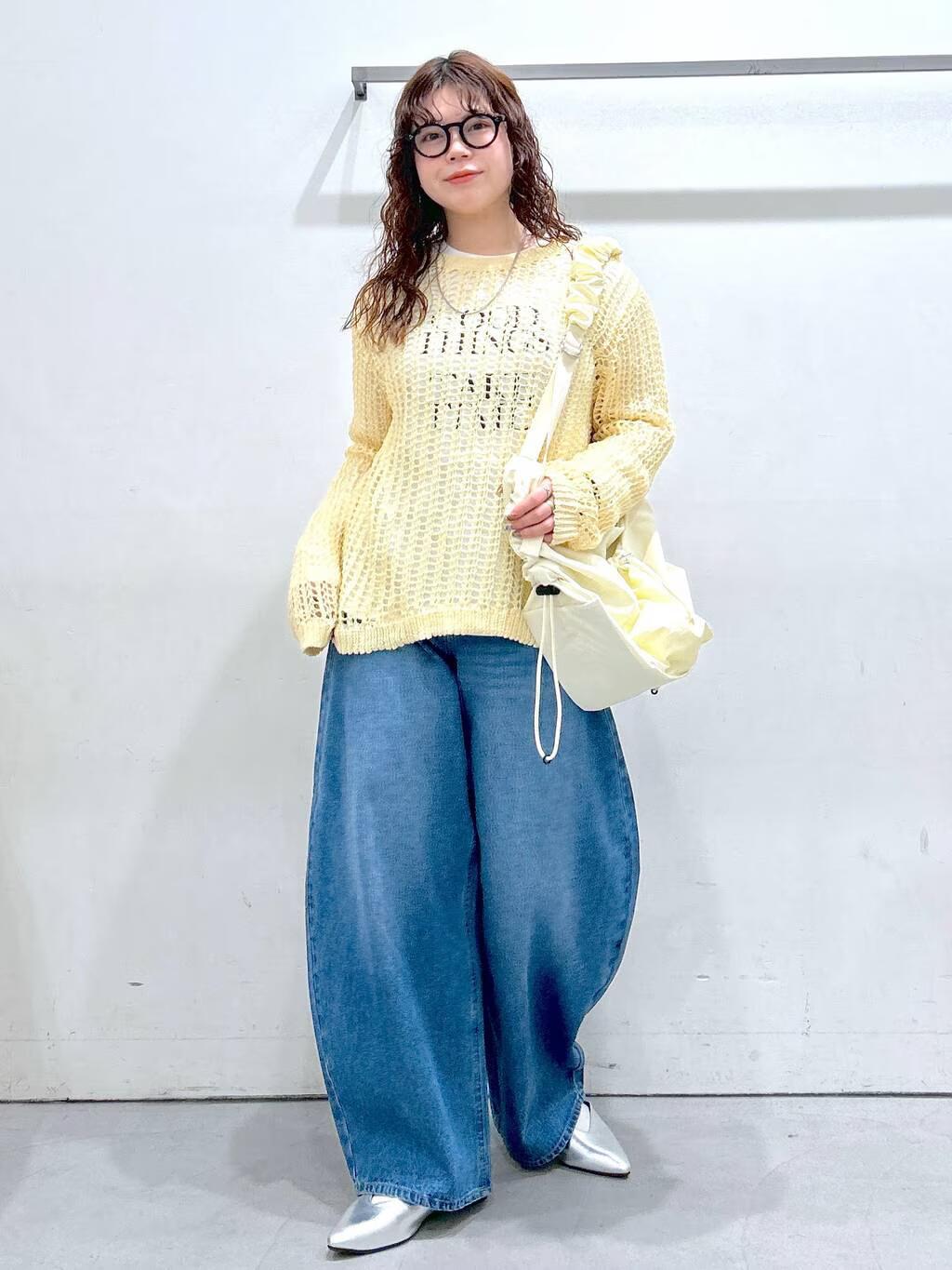 LAKOLEのメッシュニットプルオーバーを使ったコーディネートを紹介します。｜Rakuten Fashion(楽天ファッション／旧楽天ブランドアベニュー)5342876