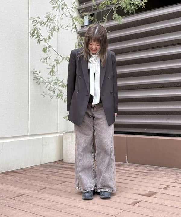 BEAMS WOMENのオーバーダイ デニム パンツを使ったコーディネートを紹介します。｜Rakuten Fashion(楽天ファッション／旧楽天ブランドアベニュー)5347454