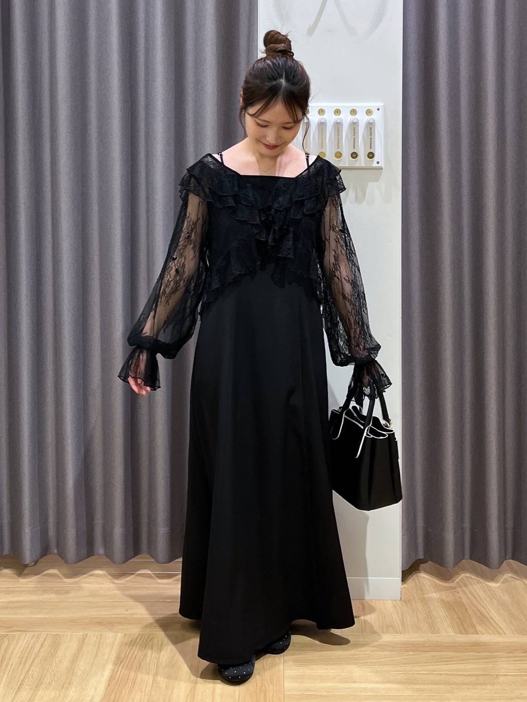 mysty womanのリボンモチーフバッグを使ったコーディネートを紹介します。｜Rakuten Fashion(楽天ファッション／旧楽天ブランドアベニュー)5355126