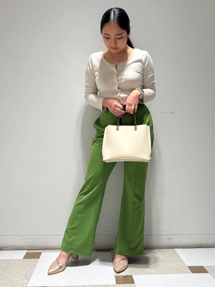 ESPERANZAのセパレートラインパンプスを使ったコーディネートを紹介します。｜Rakuten Fashion(楽天ファッション／旧楽天ブランドアベニュー)5361104