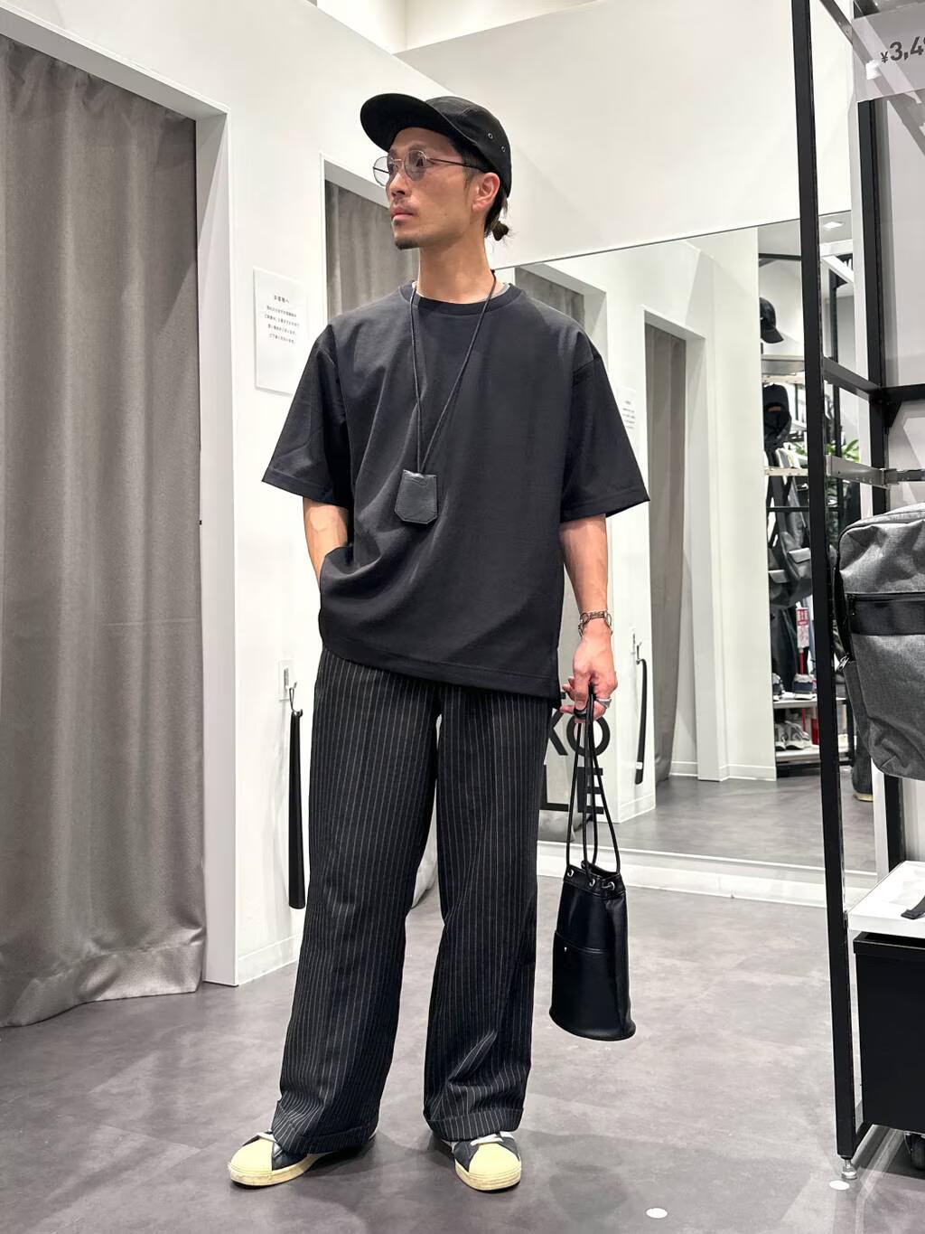 LAKOLEの【セットアップ可】DRYワッシャーワキポケプルオーバーを使ったコーディネートを紹介します。｜Rakuten Fashion(楽天ファッション／旧楽天ブランドアベニュー)5372887