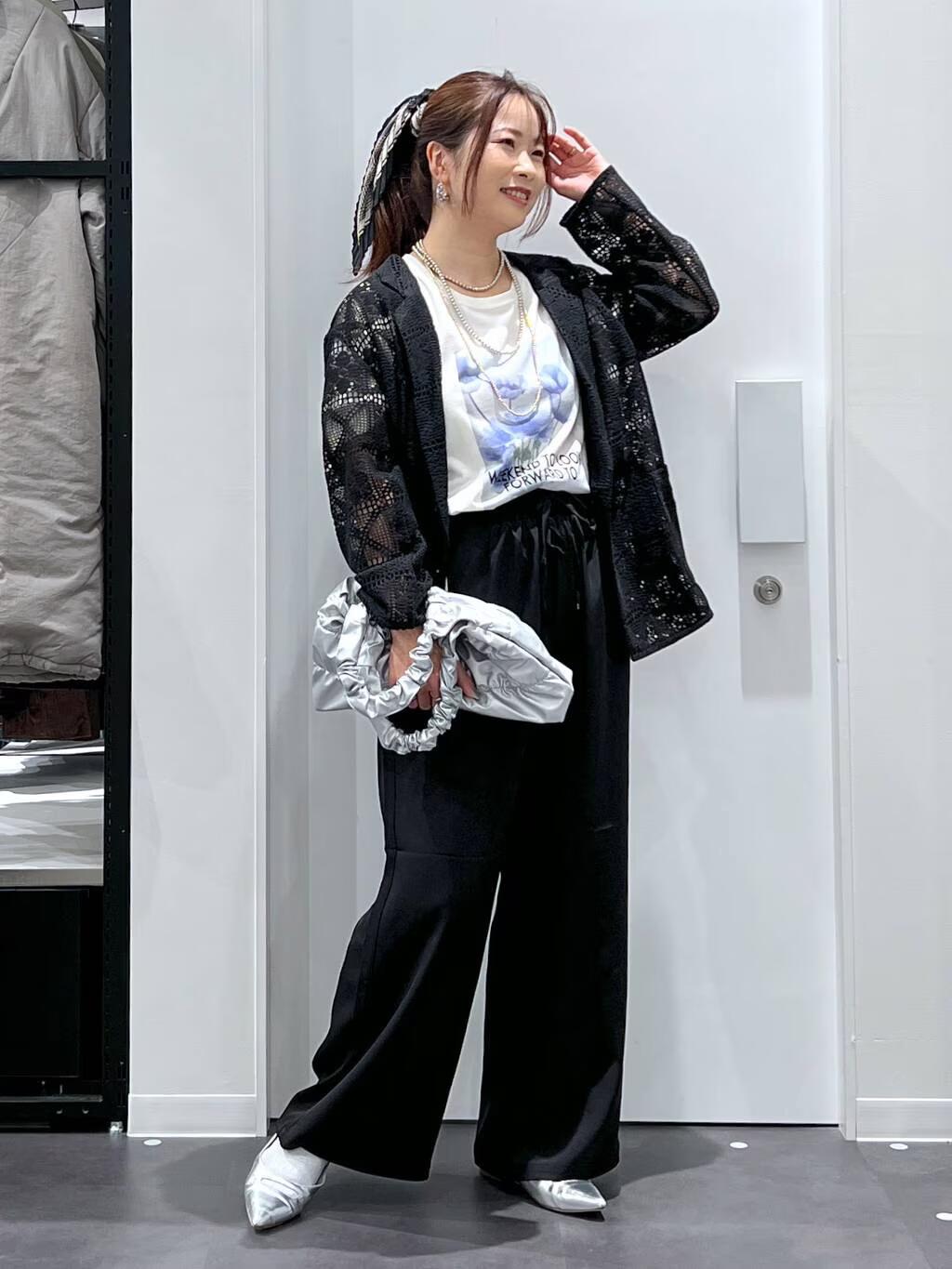 LAKOLEのレースジャケットを使ったコーディネートを紹介します。｜Rakuten Fashion(楽天ファッション／旧楽天ブランドアベニュー)5372890