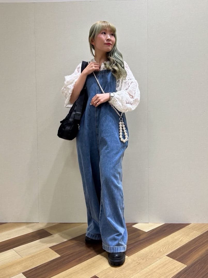 Vinのコットンエンブロイダリーメッシュブラウスを使ったコーディネートを紹介します。｜Rakuten Fashion(楽天ファッション／旧楽天ブランドアベニュー)5377047