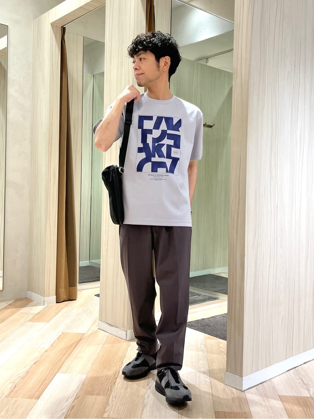 TAKEO KIKUCHIの【Made in JAPAN】パズル柄 半袖ポンチ Tシャツを使ったコーディネートを紹介します。｜Rakuten Fashion(楽天ファッション／旧楽天ブランドアベニュー)5377250