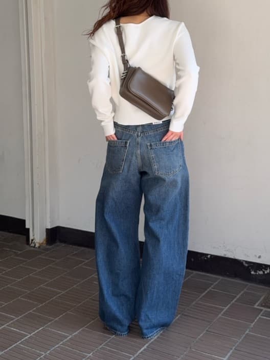 moussyのDROP WAIST CURVE ストレートを使ったコーディネート  
