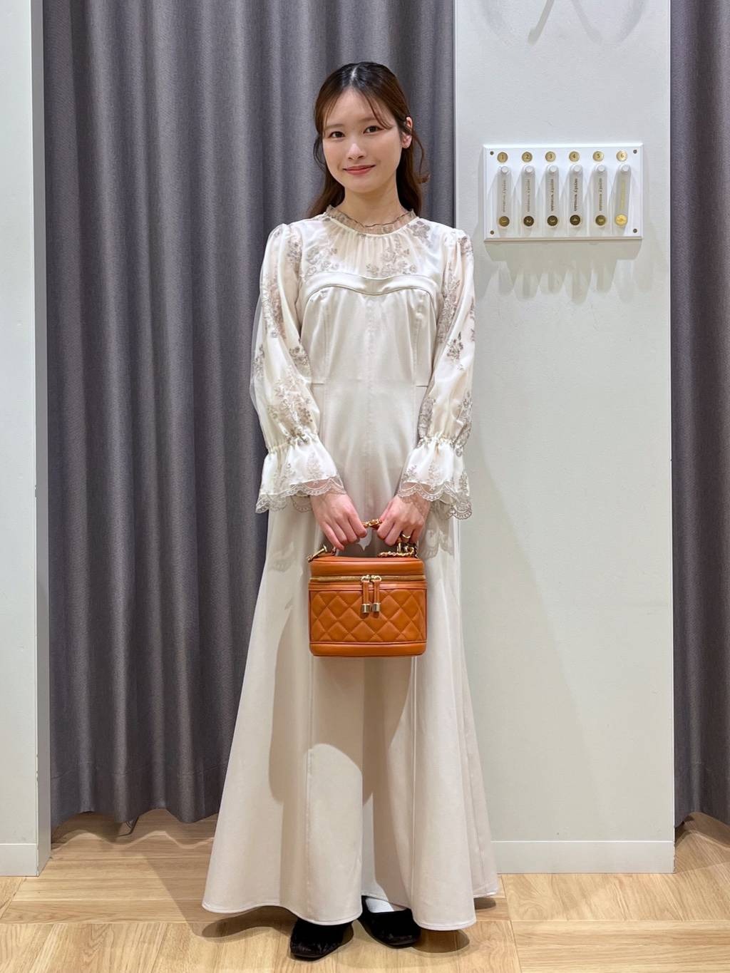 mysty womanのコーディネートを紹介します。｜Rakuten Fashion(楽天ファッション／旧楽天ブランドアベニュー)5384842