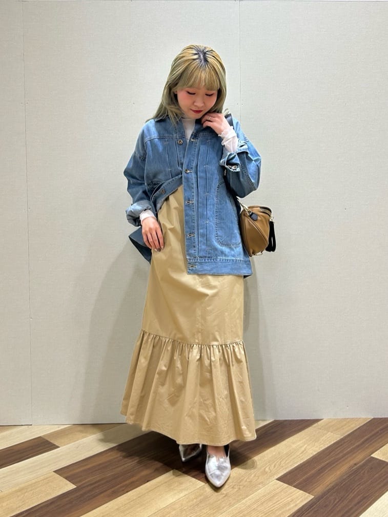 Vinのテンセルデニムシャツジャケットを使ったコーディネートを紹介します。｜Rakuten Fashion(楽天ファッション／旧楽天ブランドアベニュー)5390165