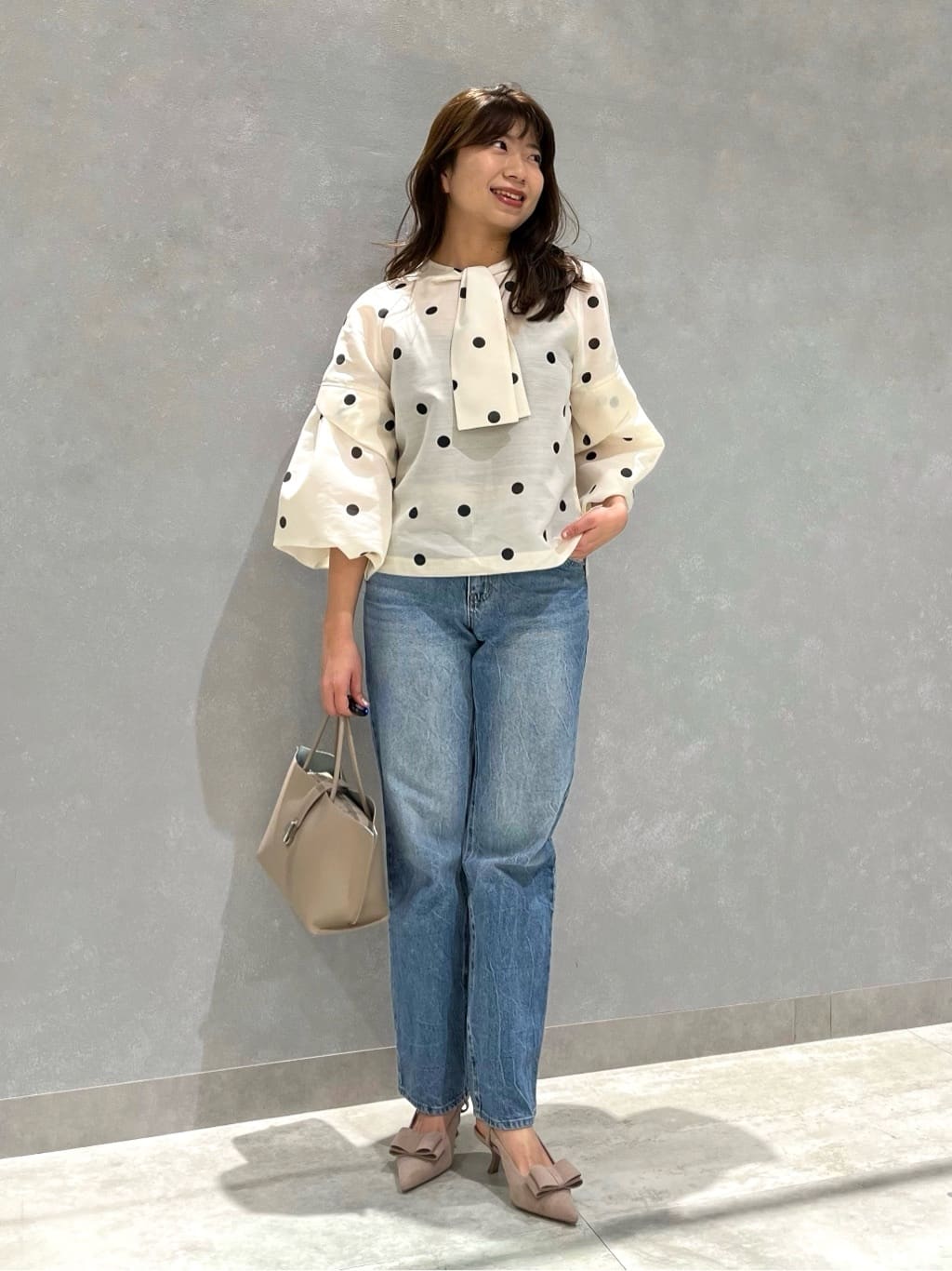 Vinのトレンチデザインドルマンコートを使ったコーディネートを紹介します。｜Rakuten Fashion(楽天ファッション／旧楽天ブランドアベニュー)5390866