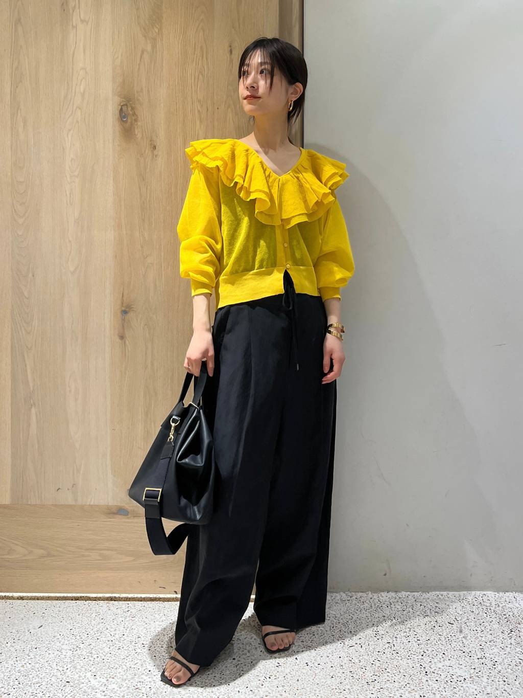 mai　Curensology ラッフルニットカーディガン　イエロー Curensology | ラッフルニットカーディガン | Rakuten Fashion(楽天