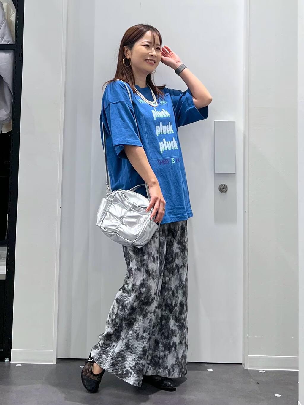 LAKOLEのVTGロゴTEEを使ったコーディネートを紹介します。｜Rakuten Fashion(楽天ファッション／旧楽天ブランドアベニュー)5405489