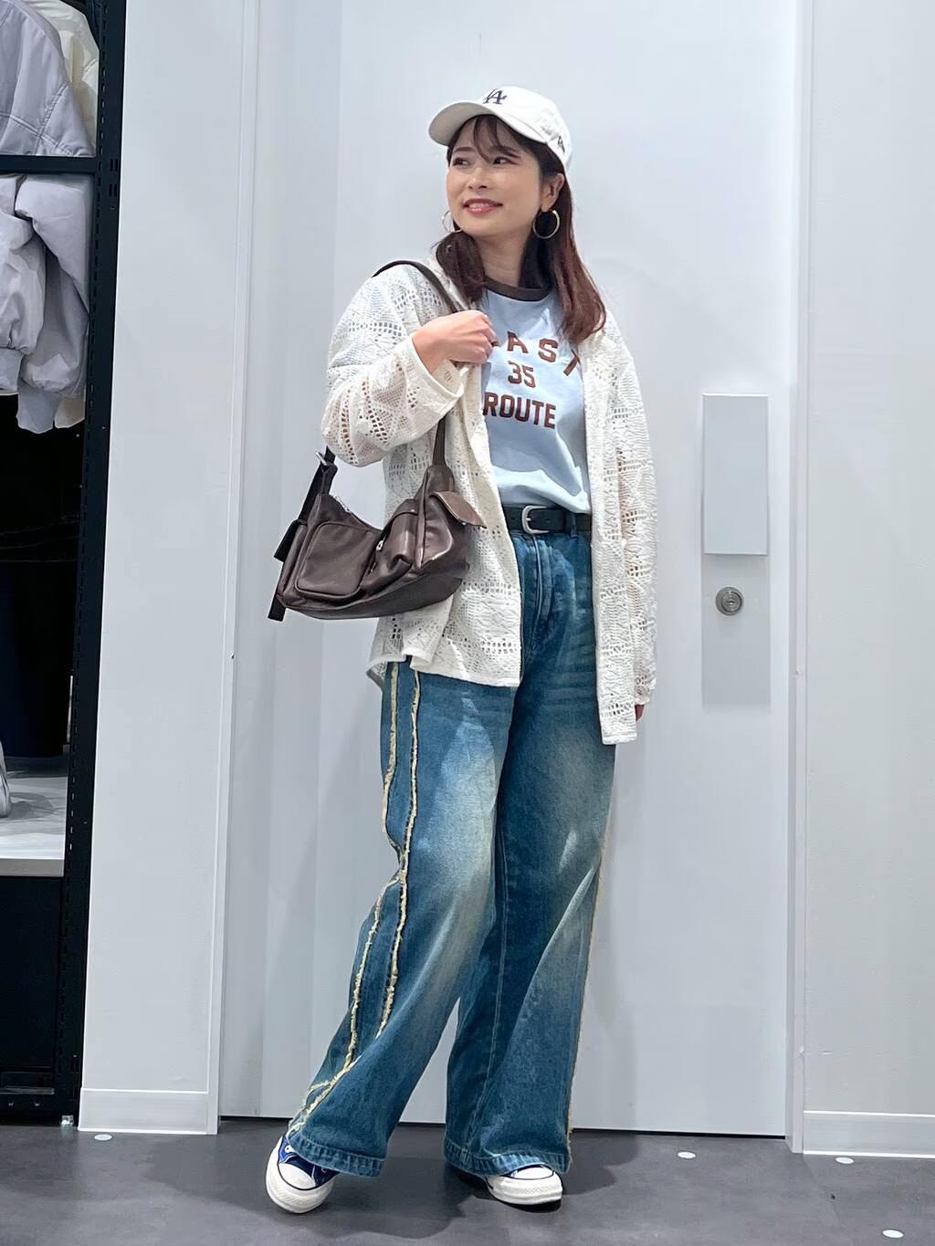 LAKOLEのリンガーロゴTEEを使ったコーディネートを紹介します。｜Rakuten Fashion(楽天ファッション／旧楽天ブランドアベニュー)5405490