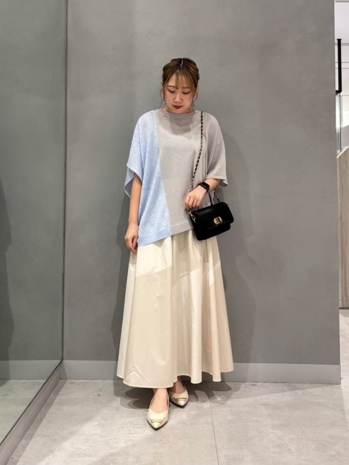 Vinのカラーブロッキングニットプルオーバーを使ったコーディネートを紹介します。｜Rakuten Fashion(楽天ファッション／旧楽天ブランドアベニュー)5417566