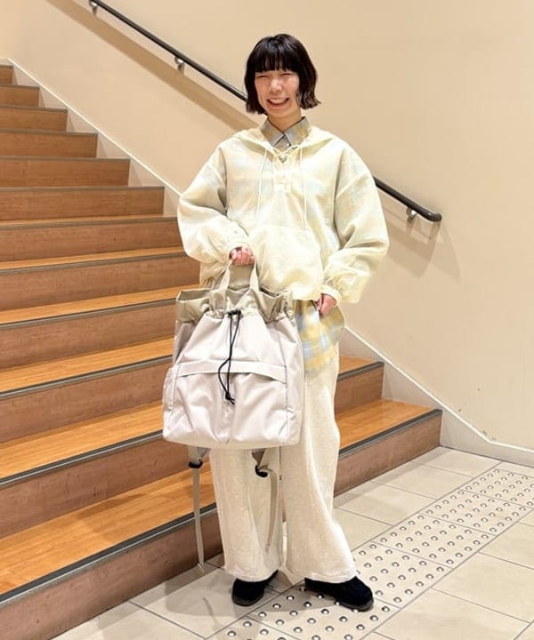 BEAMS HEARTのシアー リップストップ アノラックを使ったコーディネートを紹介します。｜Rakuten Fashion(楽天ファッション／旧楽天ブランドアベニュー)5422131