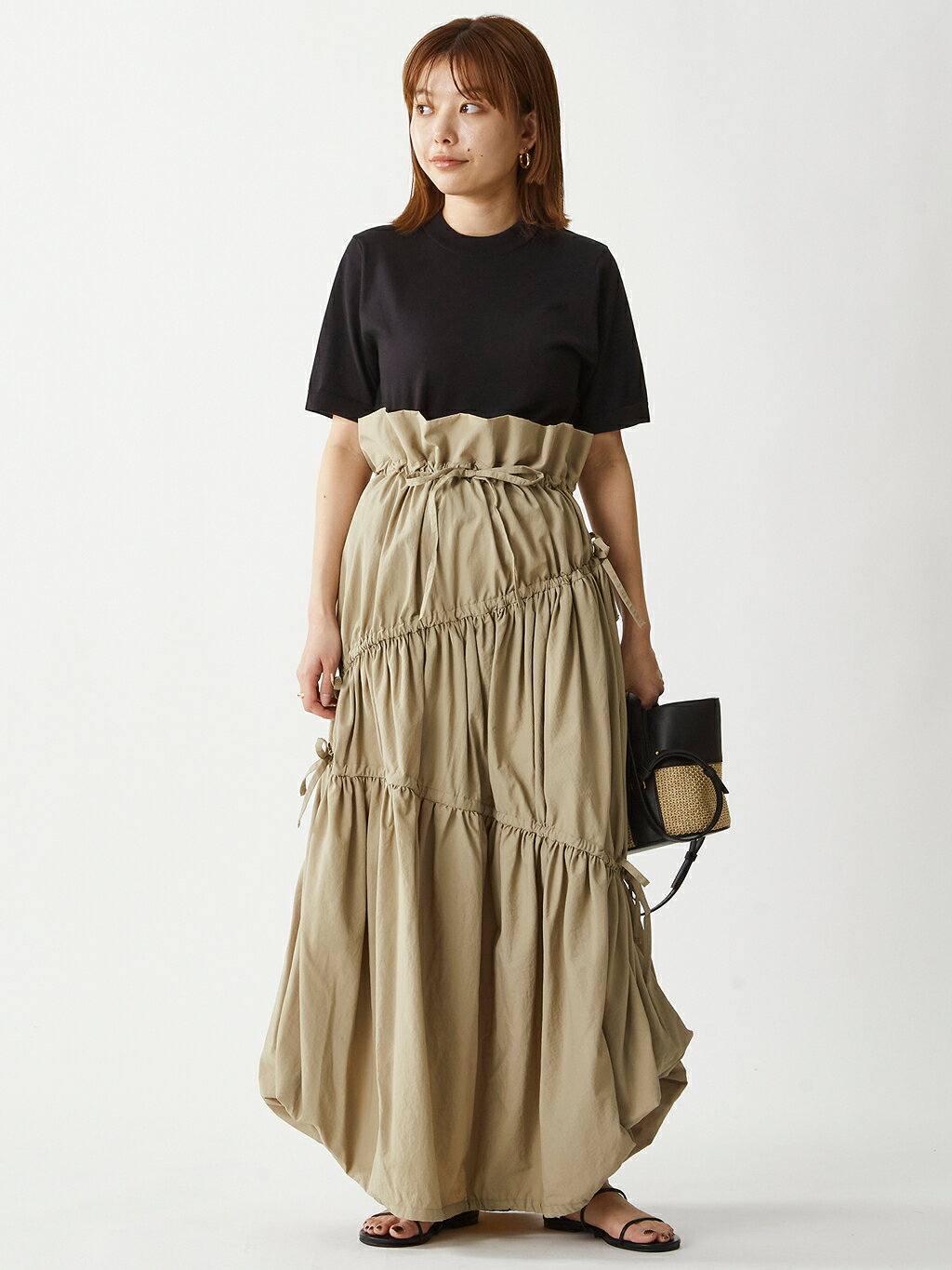 1er Arrondissementの<A VACATION (ア ヴァケーション)>AVCギャザースカートを使ったコーディネートを紹介します。｜Rakuten Fashion(楽天ファッション／旧楽天ブランドアベニュー)5432037