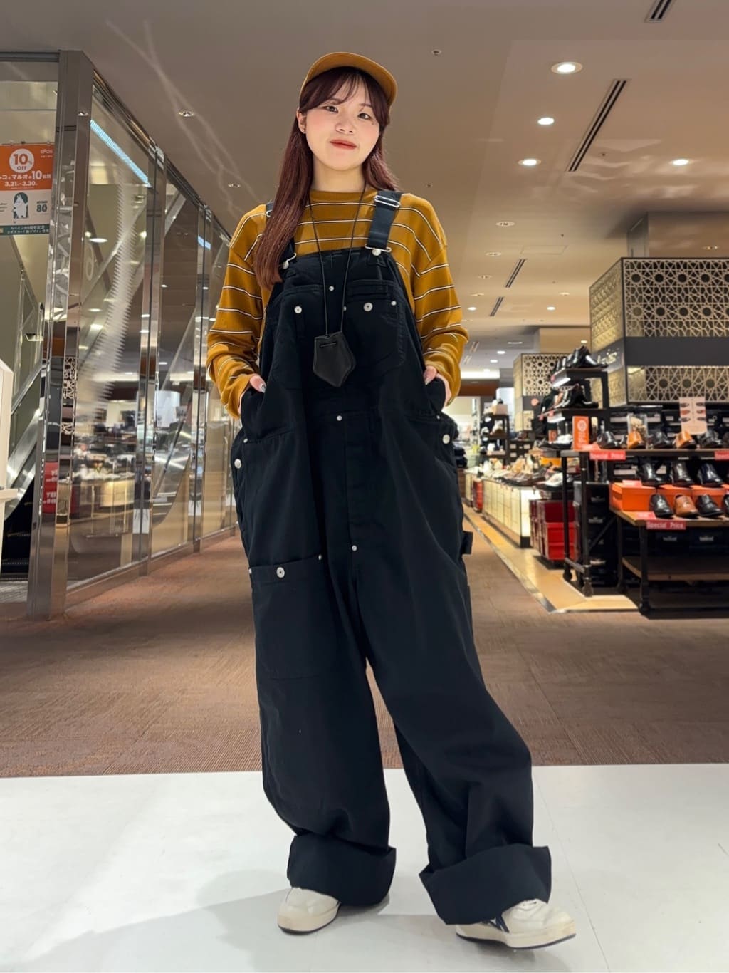 TAKEO KIKUCHIの【THE FLAGSHIP】ボーダー プルオーバー ニットを使ったコーディネートを紹介します。｜Rakuten Fashion(楽天ファッション／旧楽天ブランドアベニュー)5435982