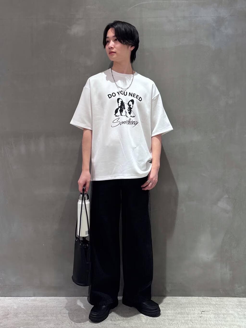 LAKOLEのダンボールアニマル半袖Tを使ったコーディネートを紹介します。｜Rakuten Fashion(楽天ファッション／旧楽天ブランドアベニュー)5436924