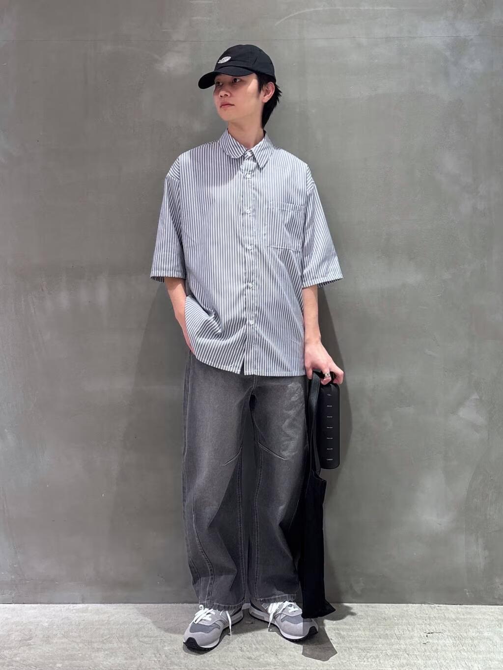 LAKOLEのDRYストライプ半袖シャツを使ったコーディネートを紹介します。｜Rakuten Fashion(楽天ファッション／旧楽天ブランドアベニュー)5436819