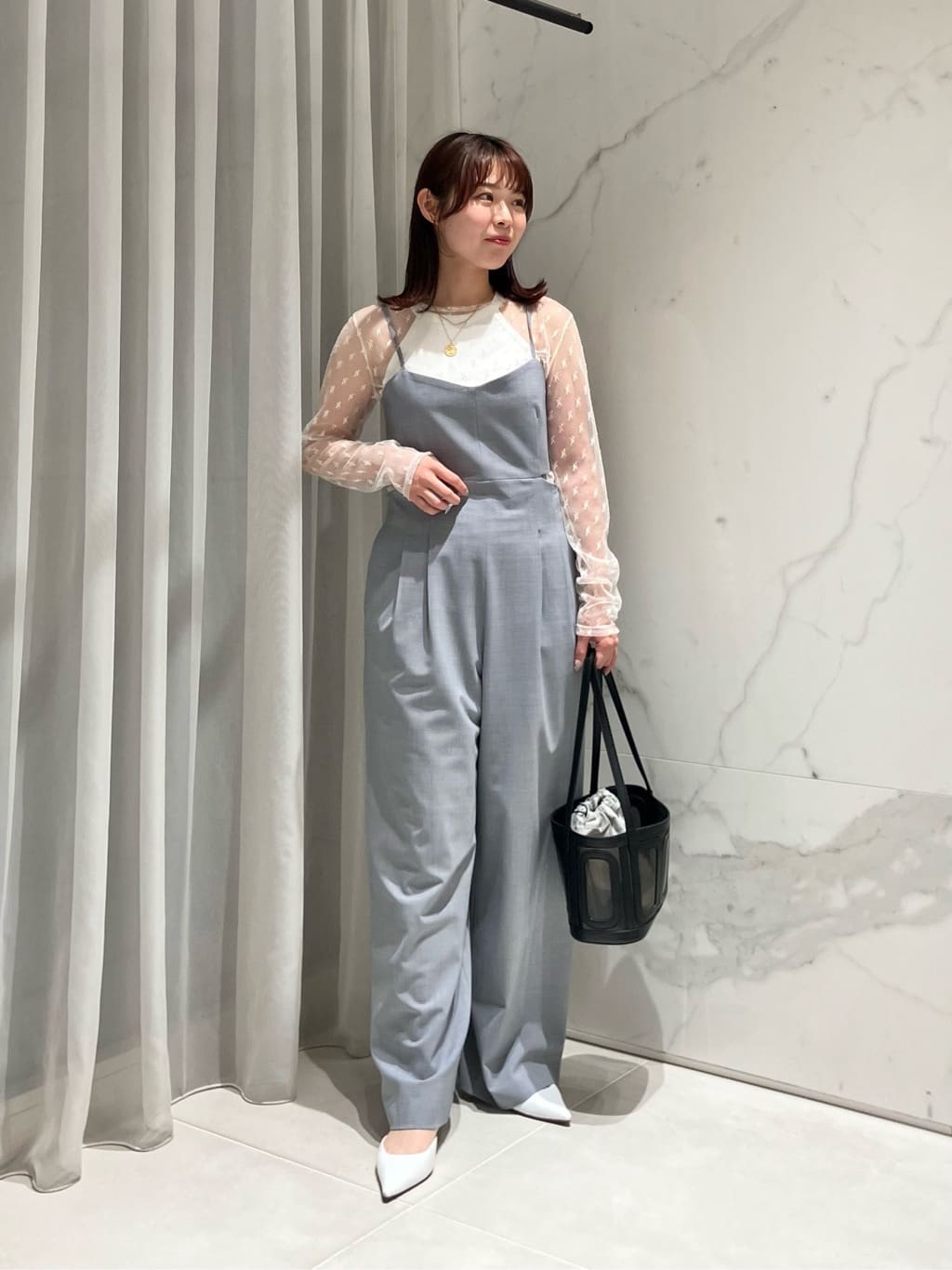 allurevilleのホルターネックカップインタンクを使ったコーディネートを紹介します。｜Rakuten Fashion(楽天ファッション／旧楽天ブランドアベニュー)5441114