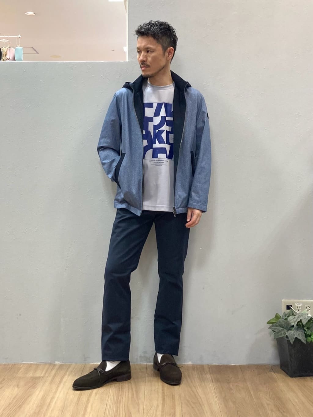 TAKEO KIKUCHIの【軽羽織】2WAY アクティブ ライトブルゾンを使ったコーディネートを紹介します。｜Rakuten Fashion(楽天ファッション／旧楽天ブランドアベニュー)5446594