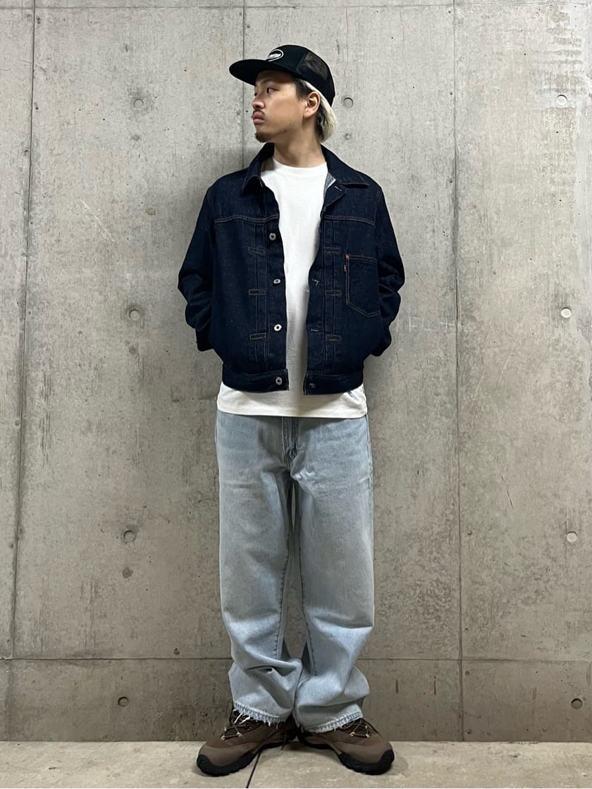 Levi'sの578(TM) バギージーンズ ライトインディゴを使った