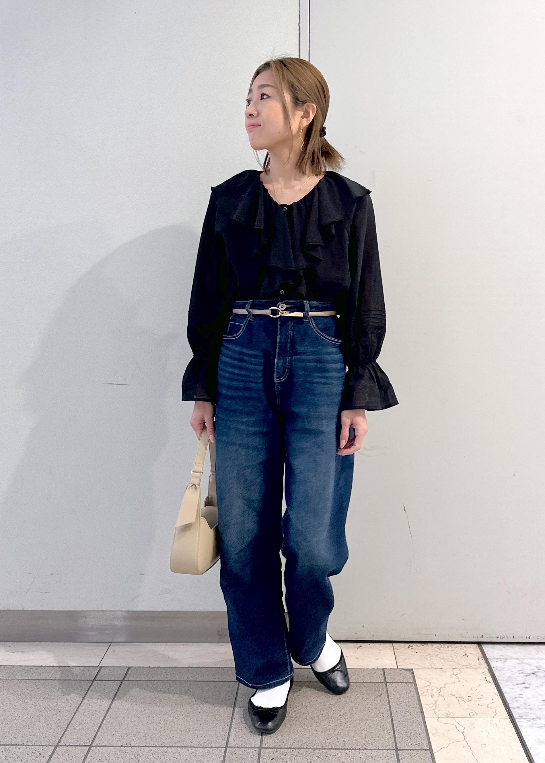 ROPE' PICNICの【接触冷感・通気性】お着軽シャツシリーズ/綿ボイルフリルブラウスを使ったコーディネートを紹介します。｜Rakuten Fashion(楽天ファッション／旧楽天ブランドアベニュー)5490044