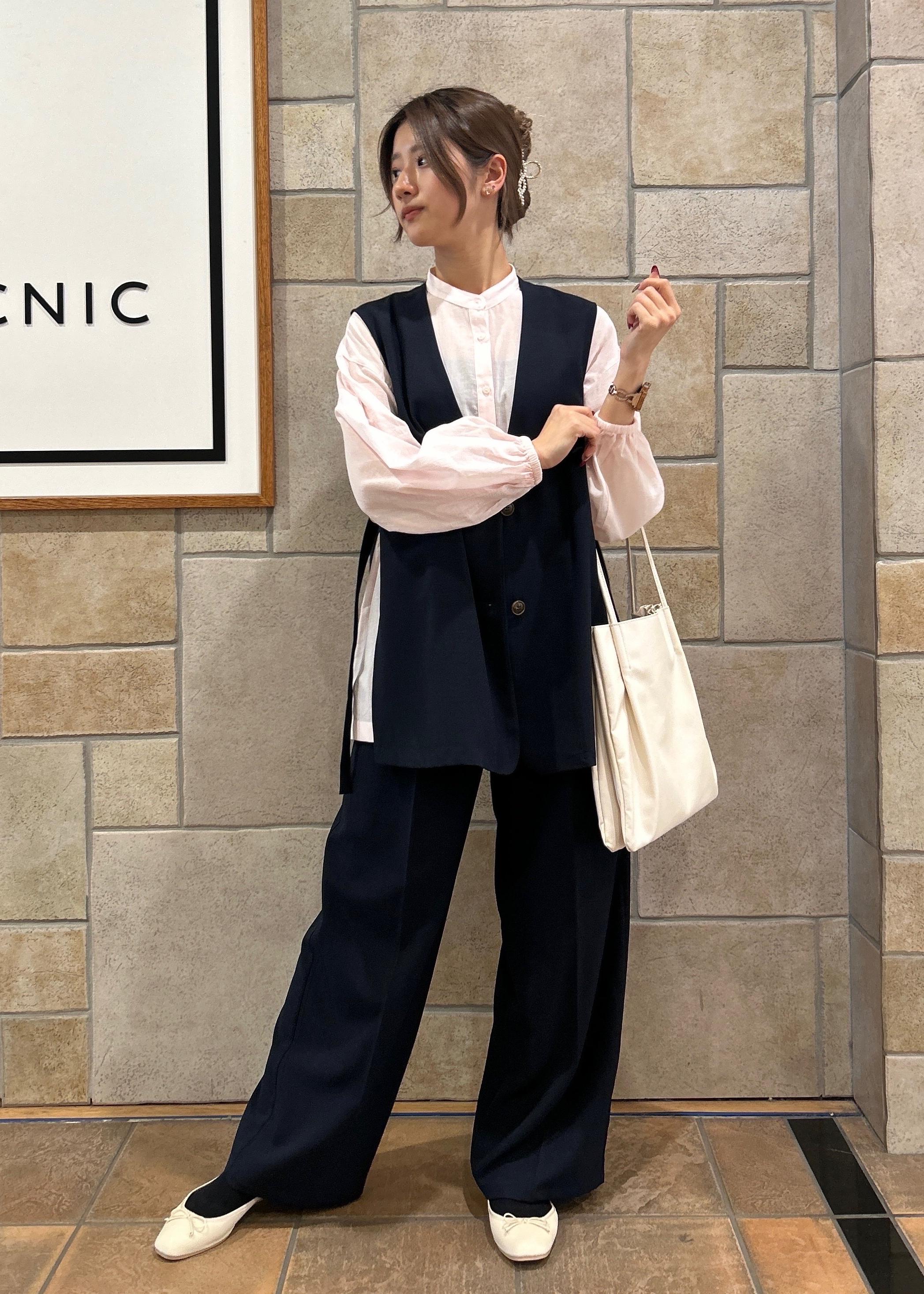 ROPE' PICNICの【接触冷感・通気性】お着軽シャツシリーズ/綿ボイルペプラムシャツを使ったコーディネートを紹介します。｜Rakuten Fashion(楽天ファッション／旧楽天ブランドアベニュー)5490150