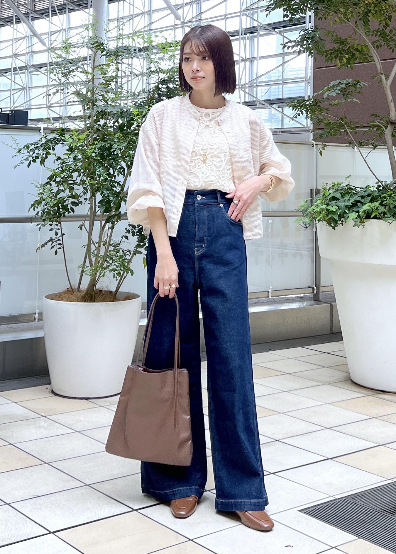 ROPE' PICNICの着丈が選べるバンドカラーストライプシアーシャツを使ったコーディネートを紹介します。｜Rakuten Fashion(楽天ファッション／旧楽天ブランドアベニュー)5545392