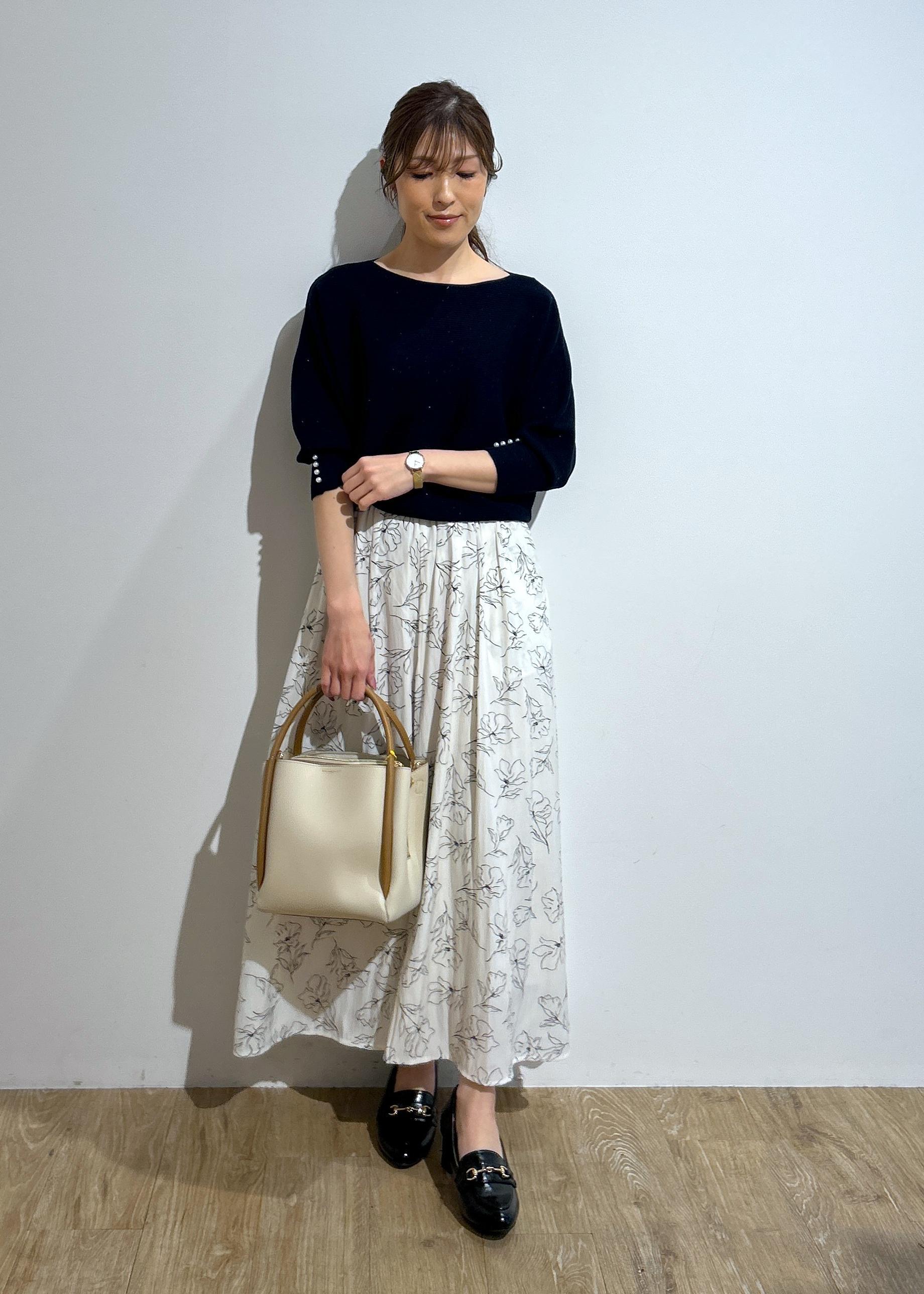 ROPE' PICNICのアンジェリーナ7分袖パールドルマンニットを使ったコーディネートを紹介します。｜Rakuten Fashion(楽天ファッション／旧楽天ブランドアベニュー)5545815