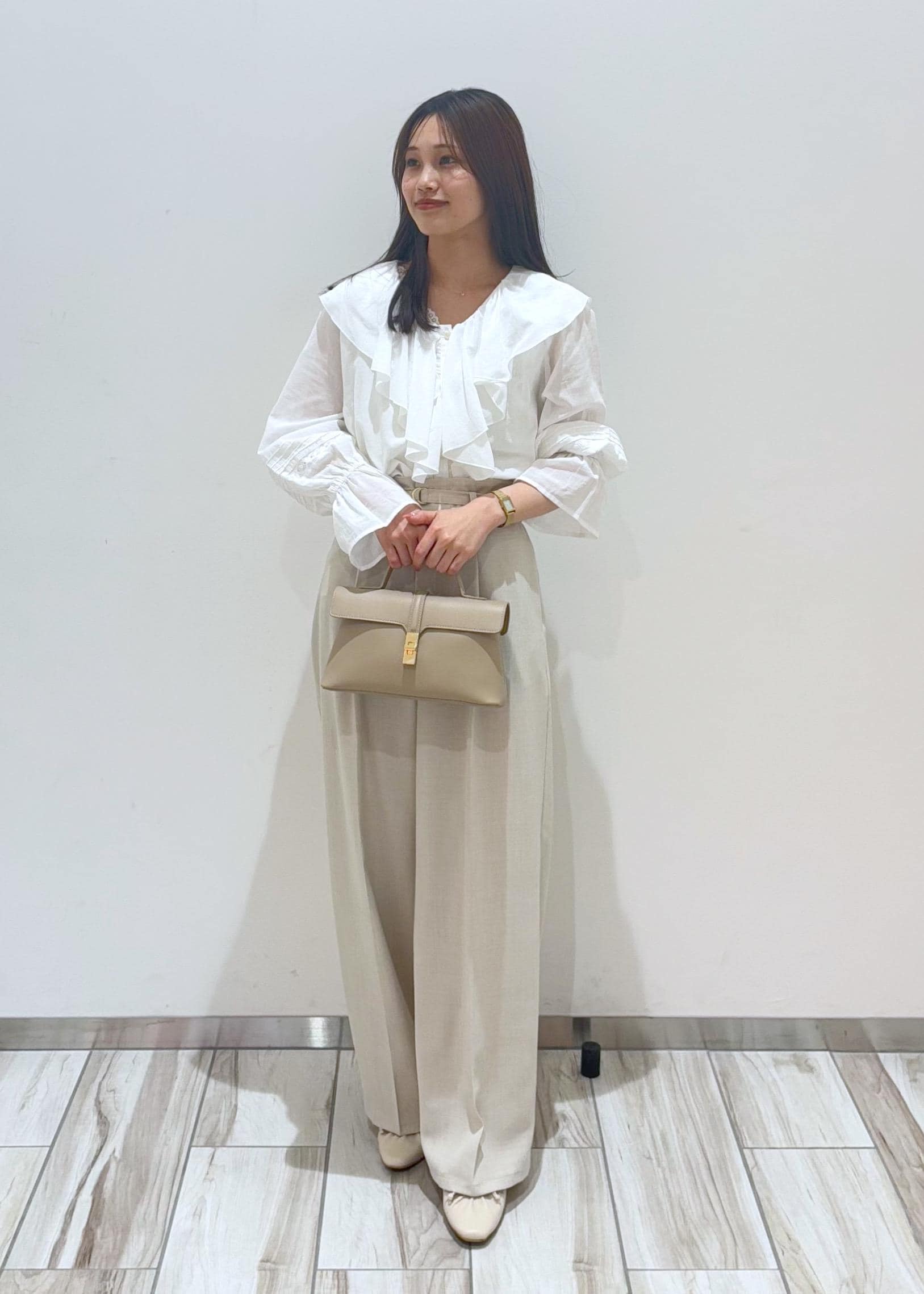 ROPE' PICNICの【接触冷感・通気性】お着軽シャツシリーズ/綿ボイルフリルブラウスを使ったコーディネートを紹介します。｜Rakuten Fashion(楽天ファッション／旧楽天ブランドアベニュー)5546097
