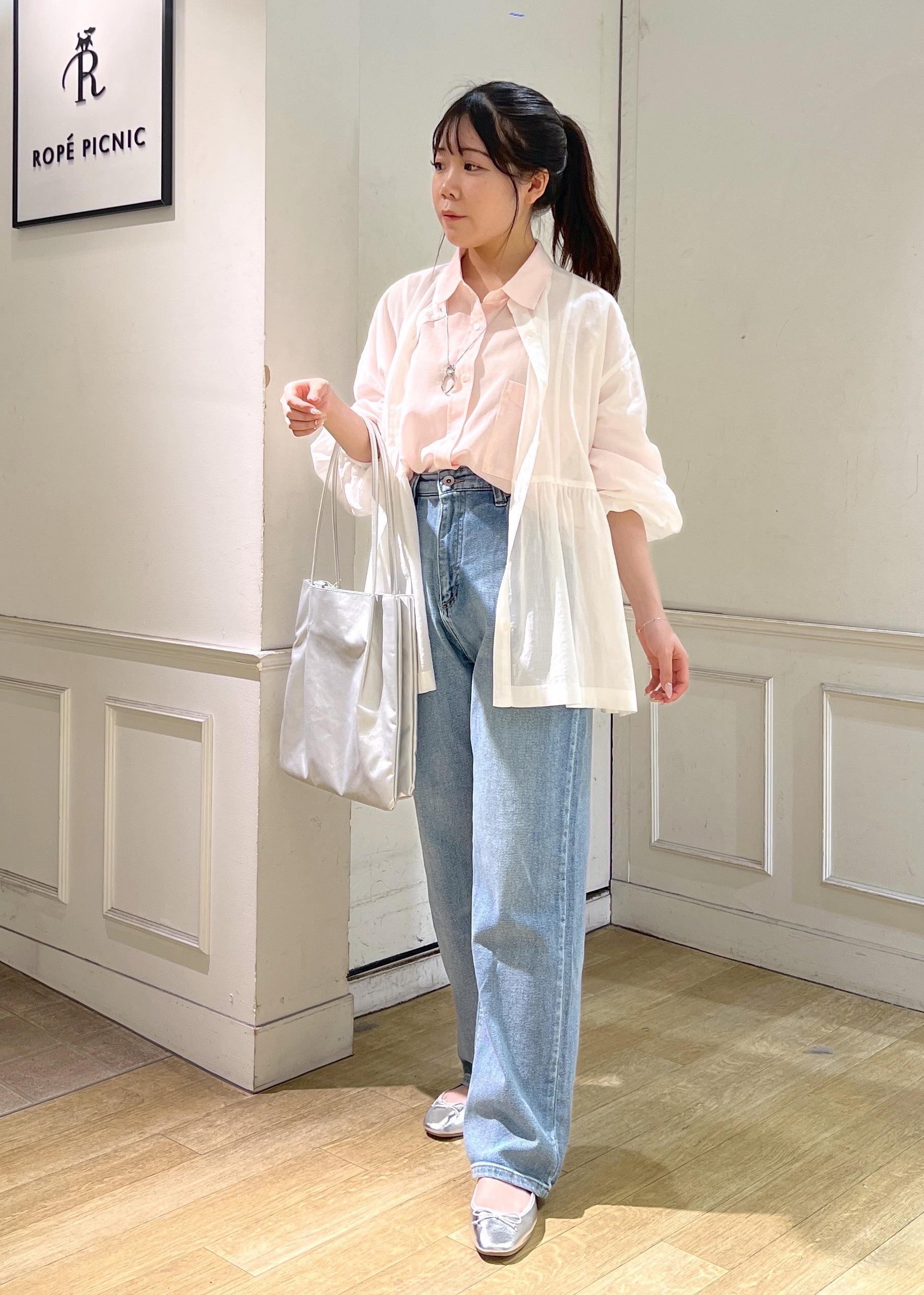 ROPE' PICNICの【接触冷感・通気性】お着軽シャツシリーズ/綿ボイルペプラムシャツを使ったコーディネートを紹介します。｜Rakuten Fashion(楽天ファッション／旧楽天ブランドアベニュー)5546105