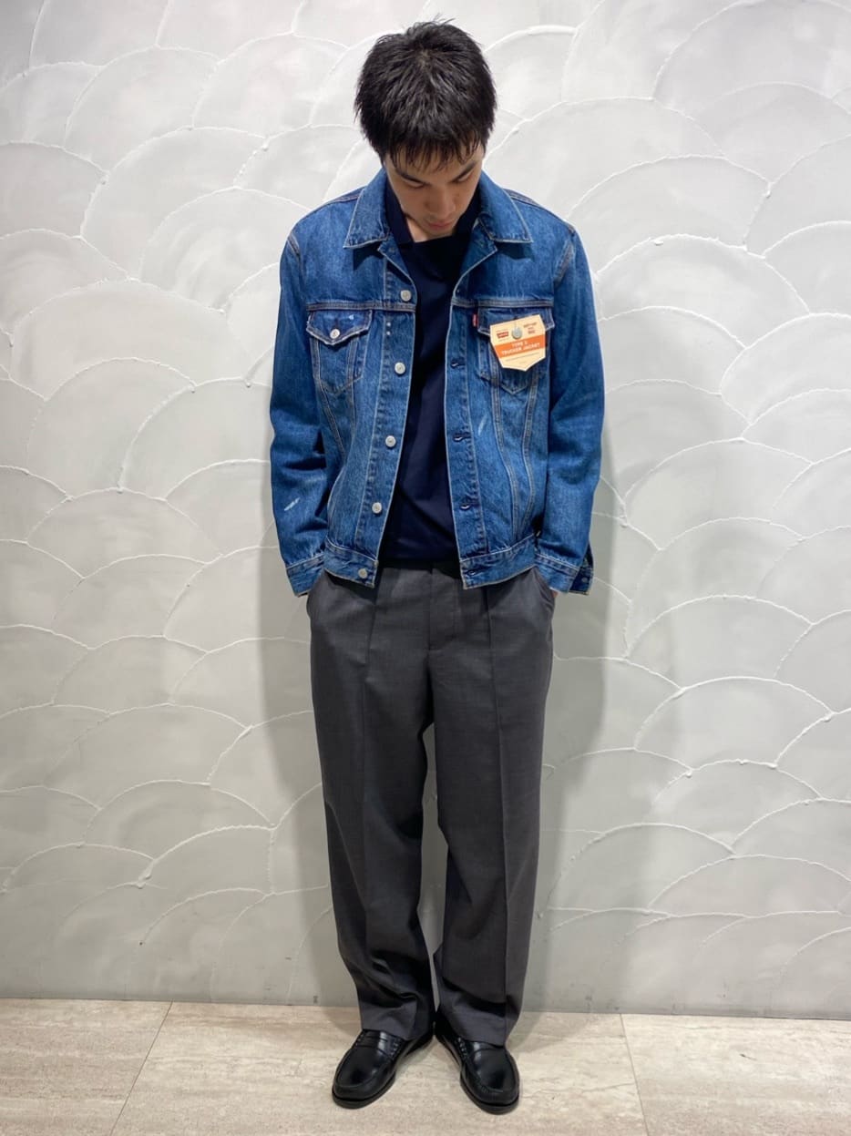 JOURNAL STANDARDのLEVI'S(R) / リーバイス(R) 別注 TYPE III TRUCKER JACKET Selvedge INDIGOを使ったコーディネートを紹介します。｜Rakuten Fashion(楽天ファッション／旧楽天ブランドアベニュー)5457497